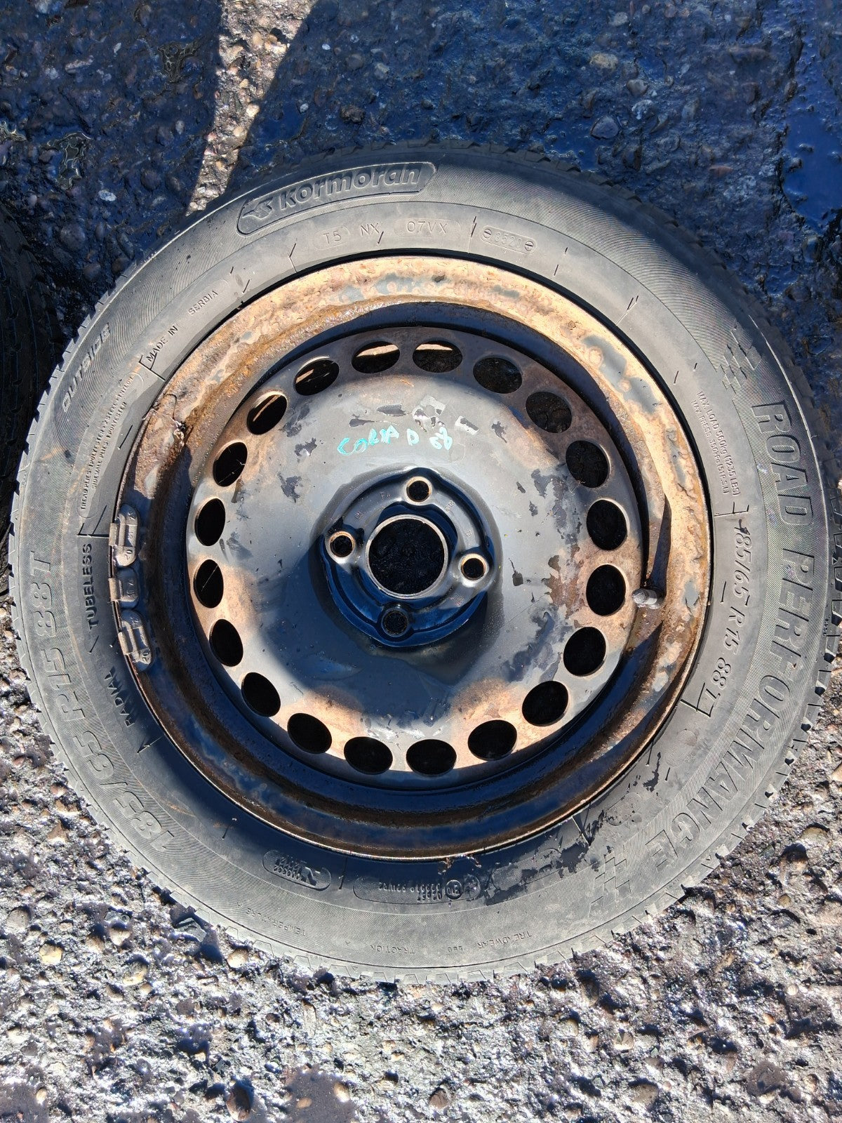 2008 VAUXHALL CORSA D 15 INCH STEEL WHEEL WITH TYRE 185/65R15