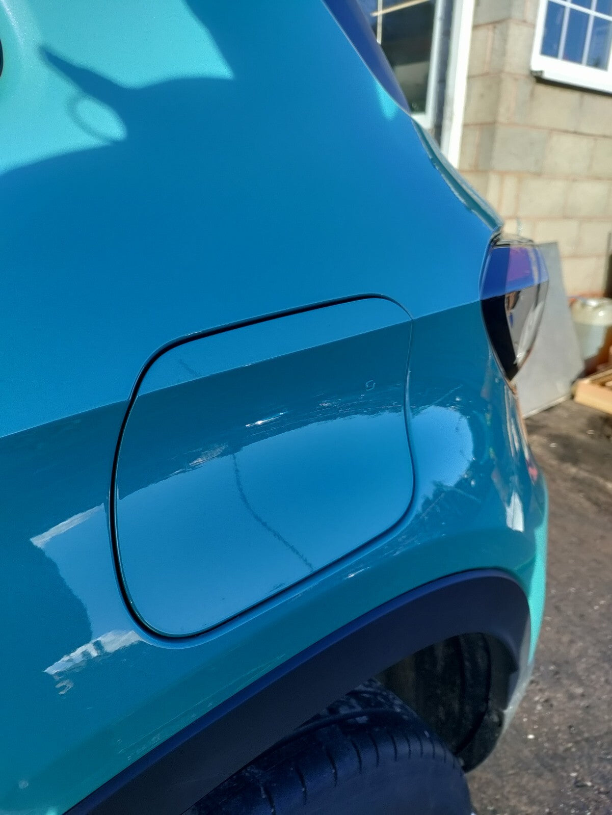 2024 JEEP AVENGER FUEL CAP FLAP CERAMIC AZURE METALLIC 959