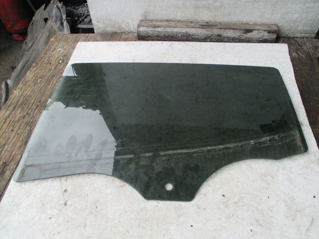 VAUXHALL VIVA 2018 NSR PASSENGER SIDE REAR DOOR WINDOW GLASS