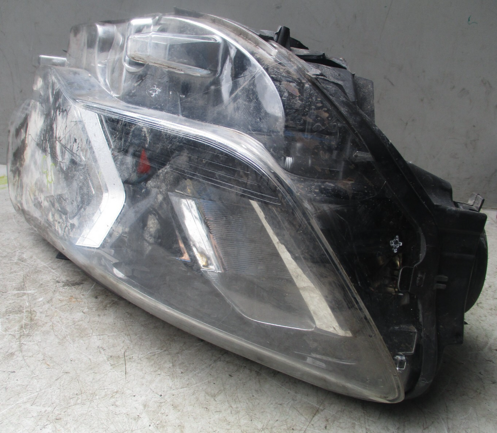 2019 PEUGEOT PARTNER OSF DRIVERS SIDE FRONT HEADLIGHT 9816826180
