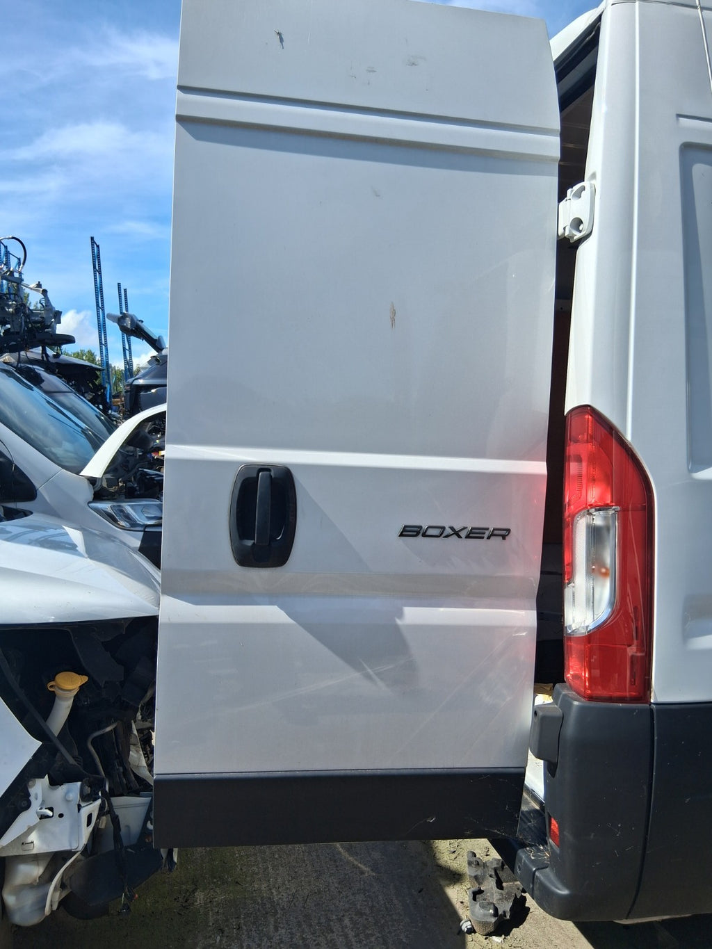 2024 PEUGEOT BOXER MK3 OSR DRIVER SIDE REAR COMPLETE DOOR WHITE