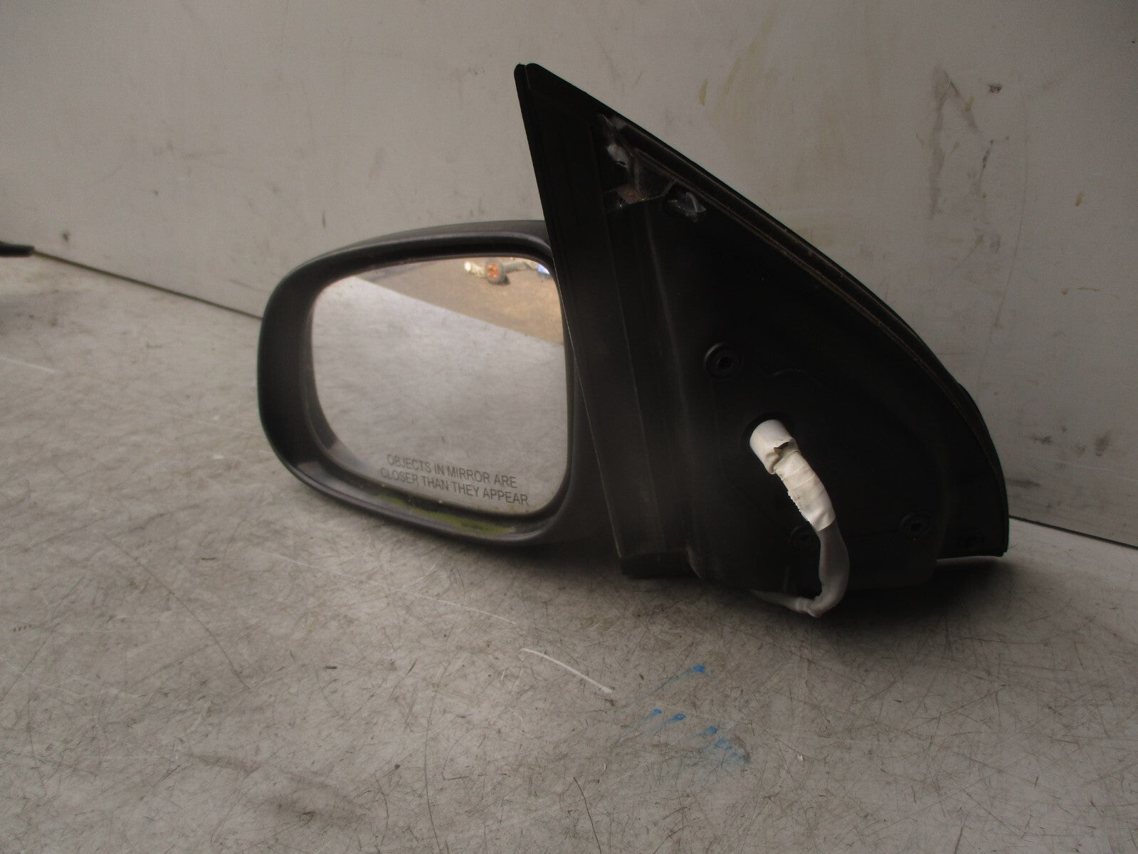2010 FORD DORCHESTER COLEMAN MILNE FALCON NSF PASSENGER FRONT WING MIRROR