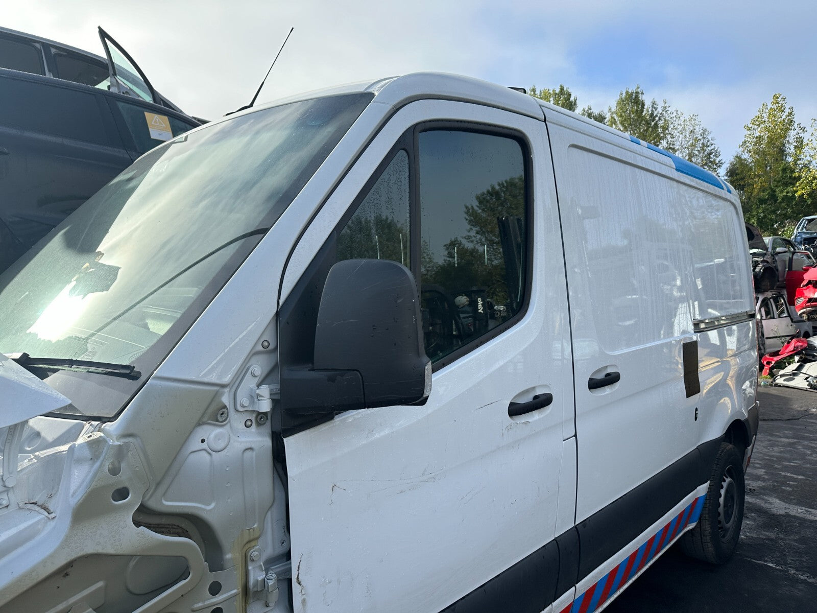 2024 MERCEDES SPRINTER W907 NSF PASSENGER SIDE FRONT DOOR BARE WHITE