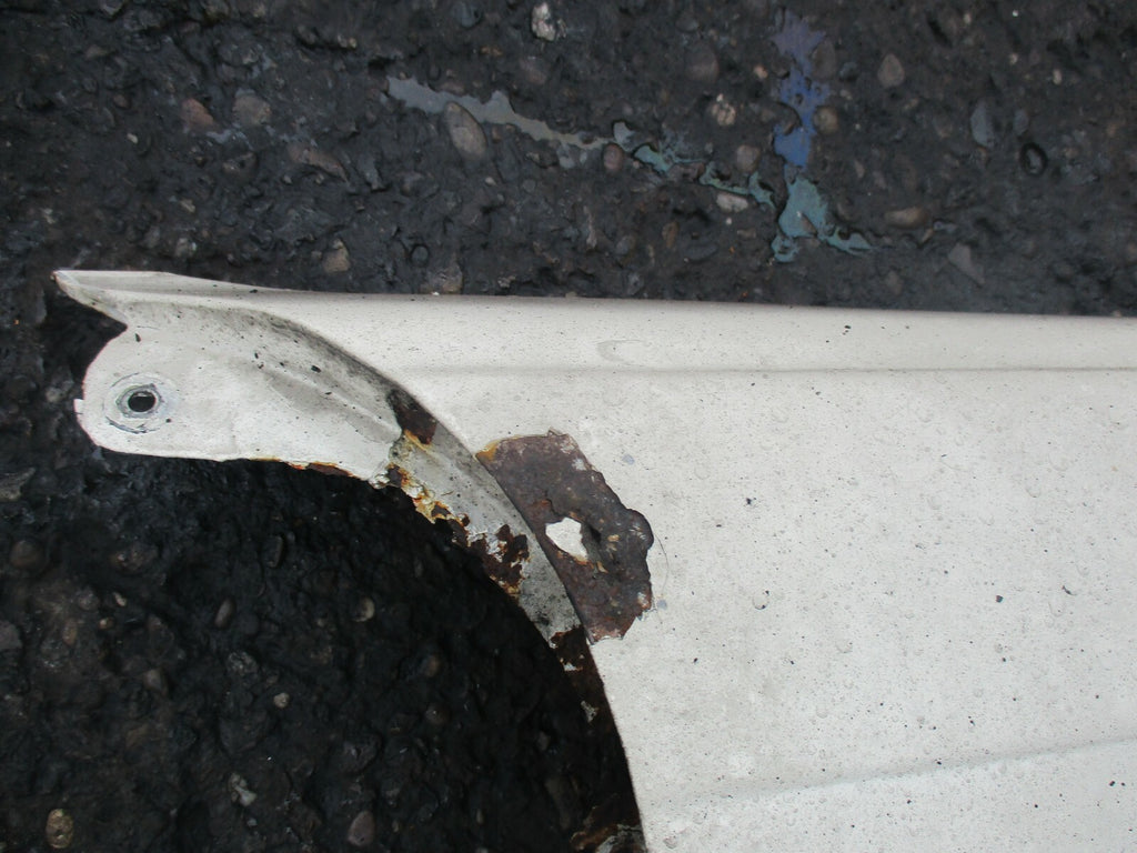 MERCEDES SLC CLASS C107 OS DRIVER SIDE WING PANEL CREAM