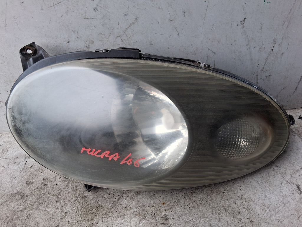 NISSAN MICRA 2006 K12 OSF DRIVER SIDE FRONT RIGHT HEADLIGHT 26060BC405