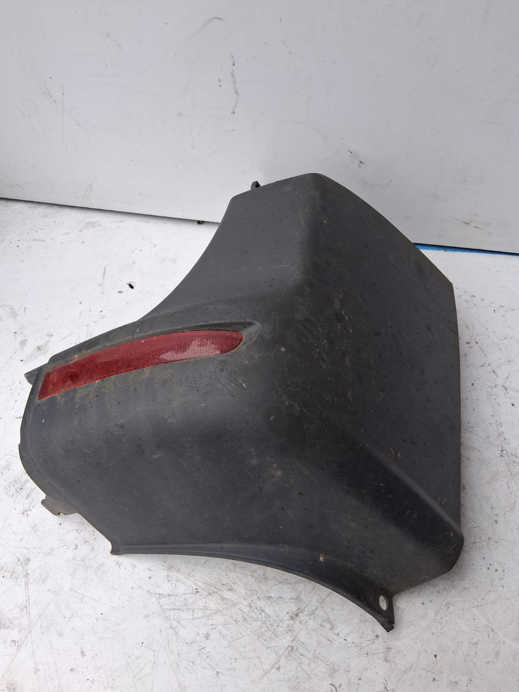 2021 MERCEDES BENZ SPRINTER NSR REAR PASSENGER NEAR SIDE LIGHT 2205040100