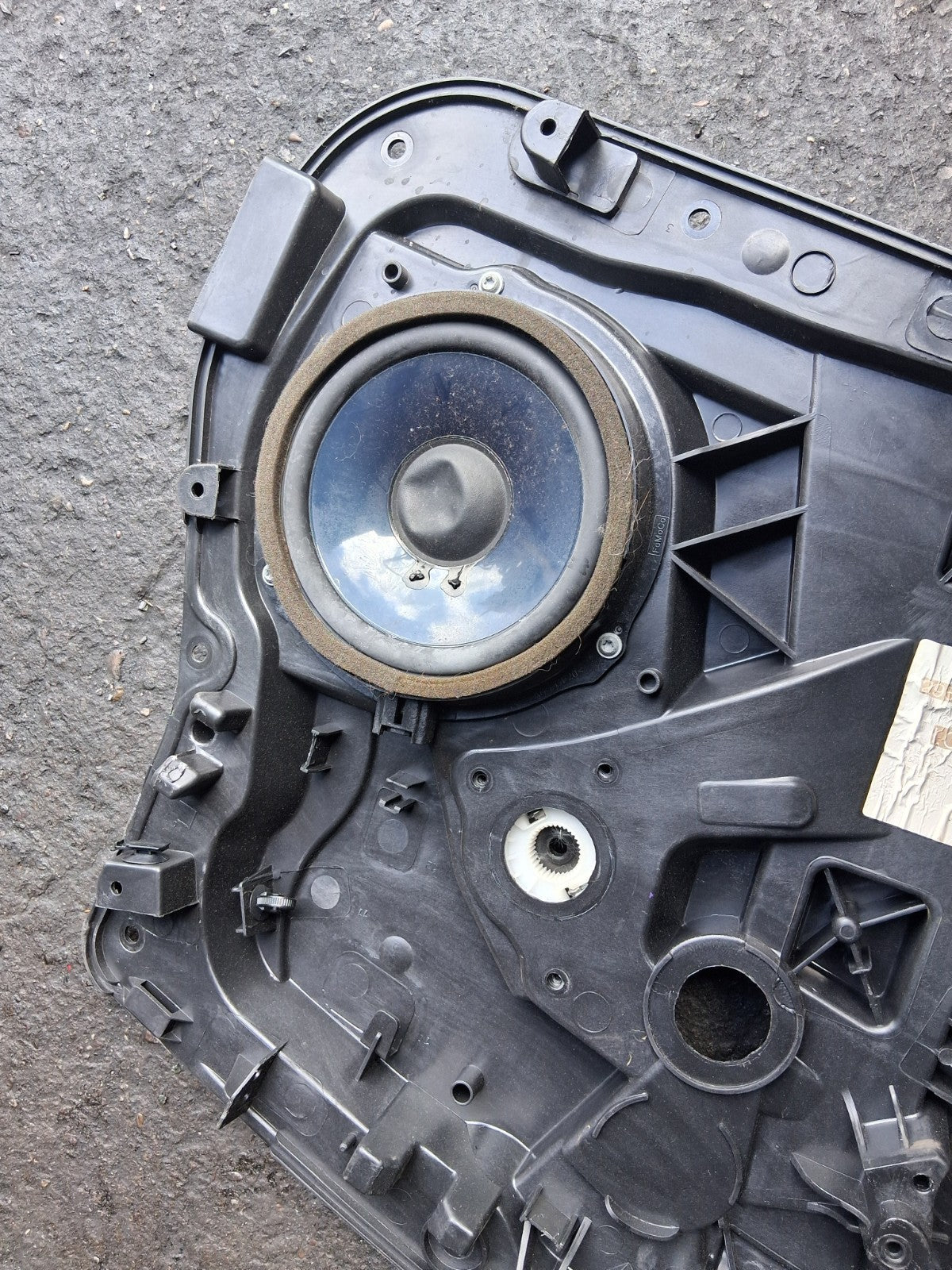 2014 FORD FIESTA MK7 NSF PASSENGER SIDE FRONT LEFT DOOR LOCK MOTOR REGULATOR