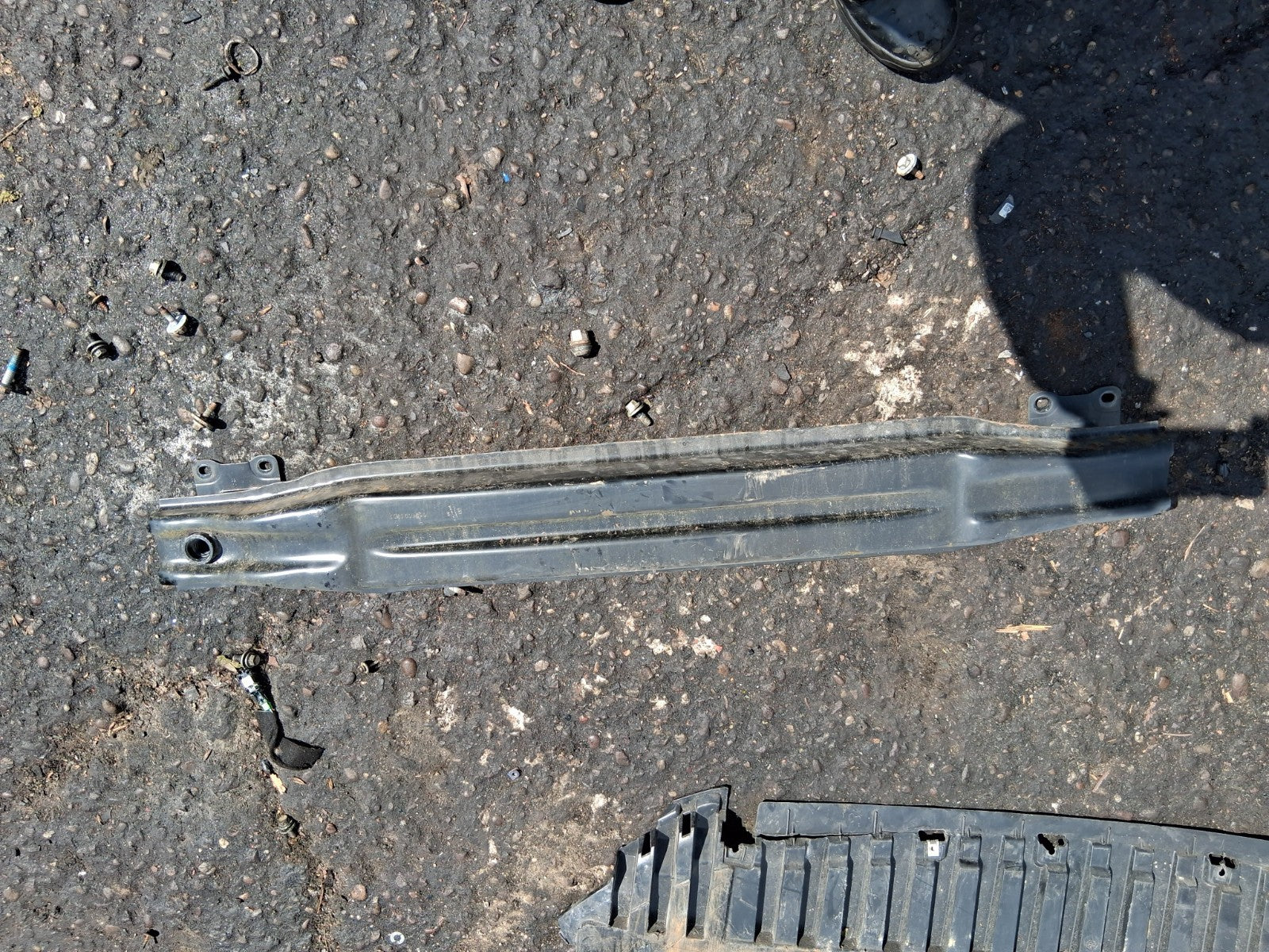 2013 VW VOLKSWAGEN GOLF MK7 REAR BUMPER CRASH BAR REINFOCEMENT BAR