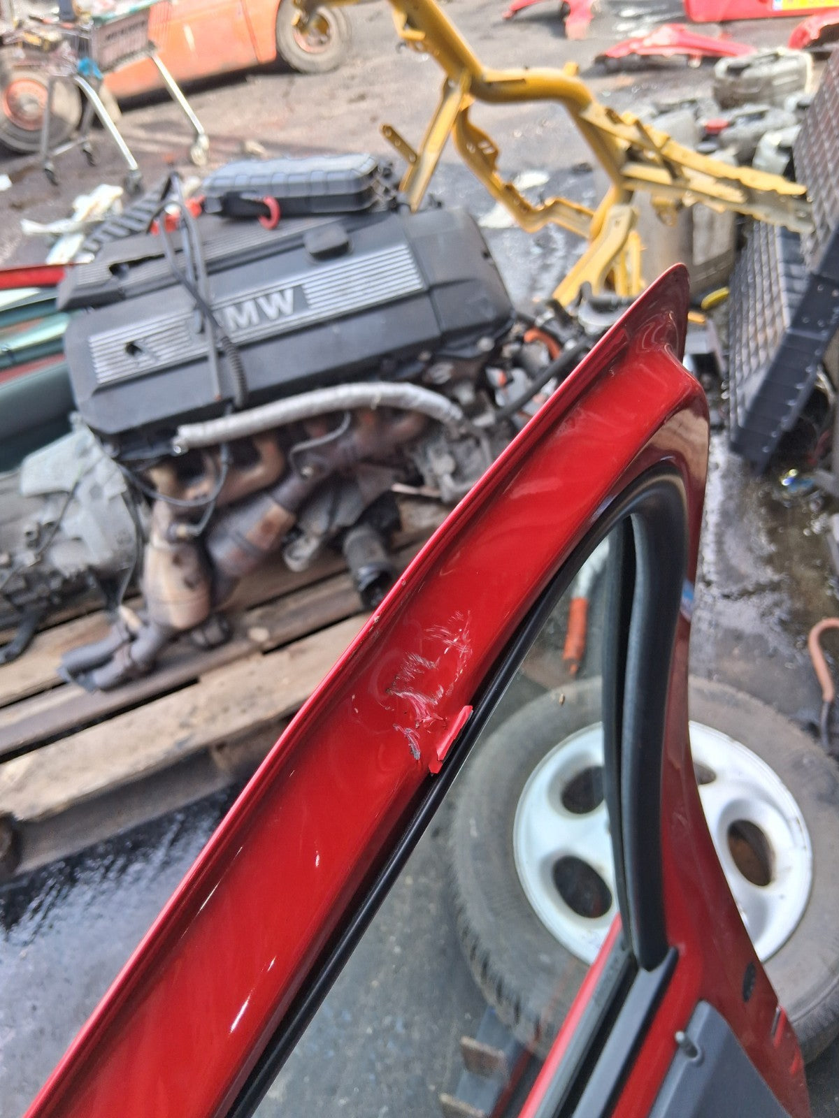 2008 CITROEN C1 MK1 3 DOOR OSF DRIVER SIDE FRONT RIGHT COMPLETE DOOR RED