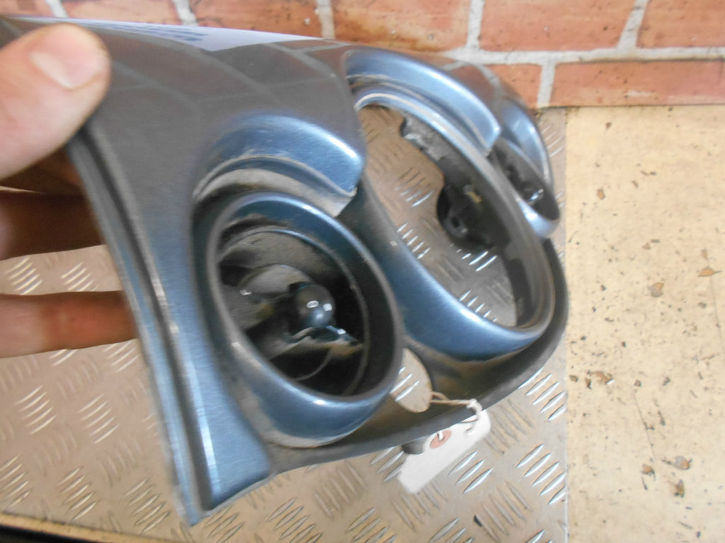 BMW MINI R52 CABRIOLET CONVERTIBLE 2006 HEATER VENT CLOCK SURROUND ASSEMBLY