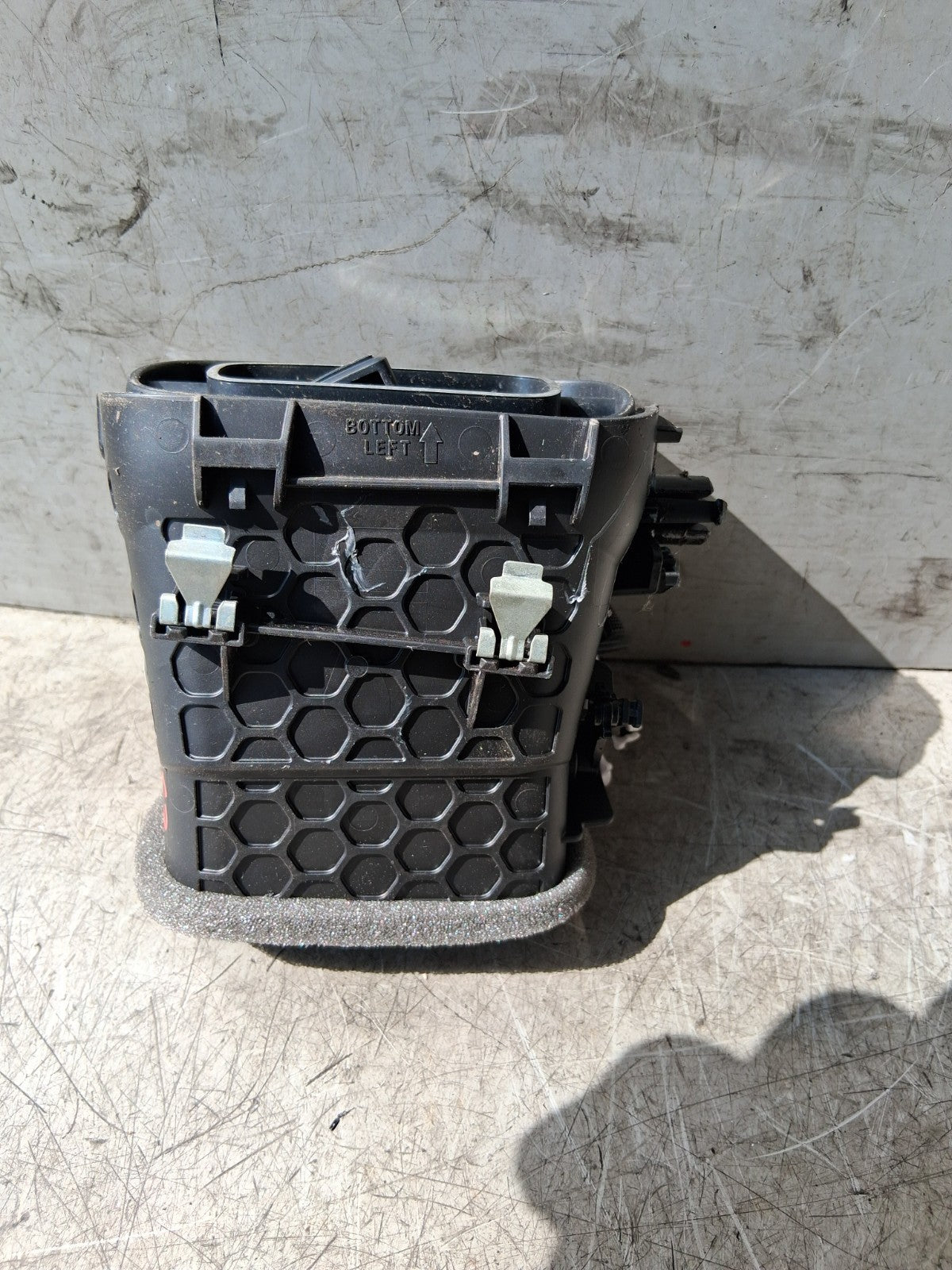 2021 CITROEN C3 MK3 NSF PASSENGER SIDE FRONT LEFT AIR VENT 98162208ZD