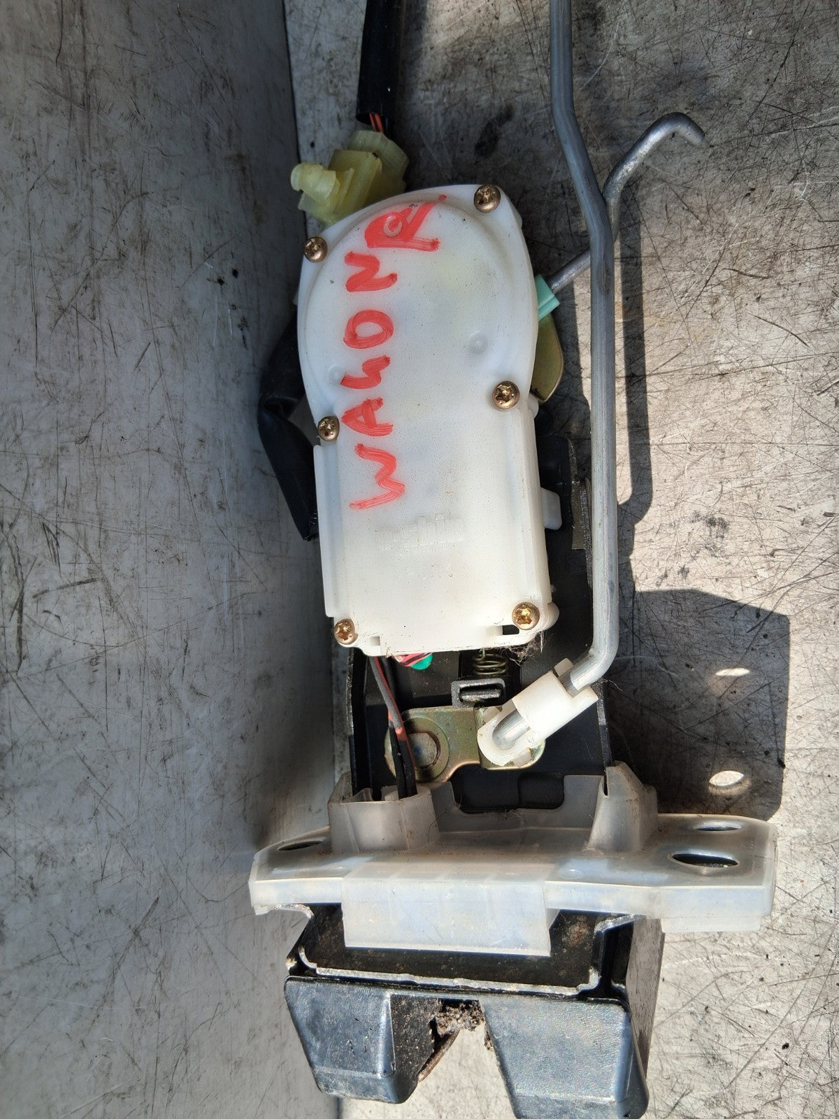 SUZUKI WAGON R 2003 REAR TAILGATE BOOT LOCK MECHANISM