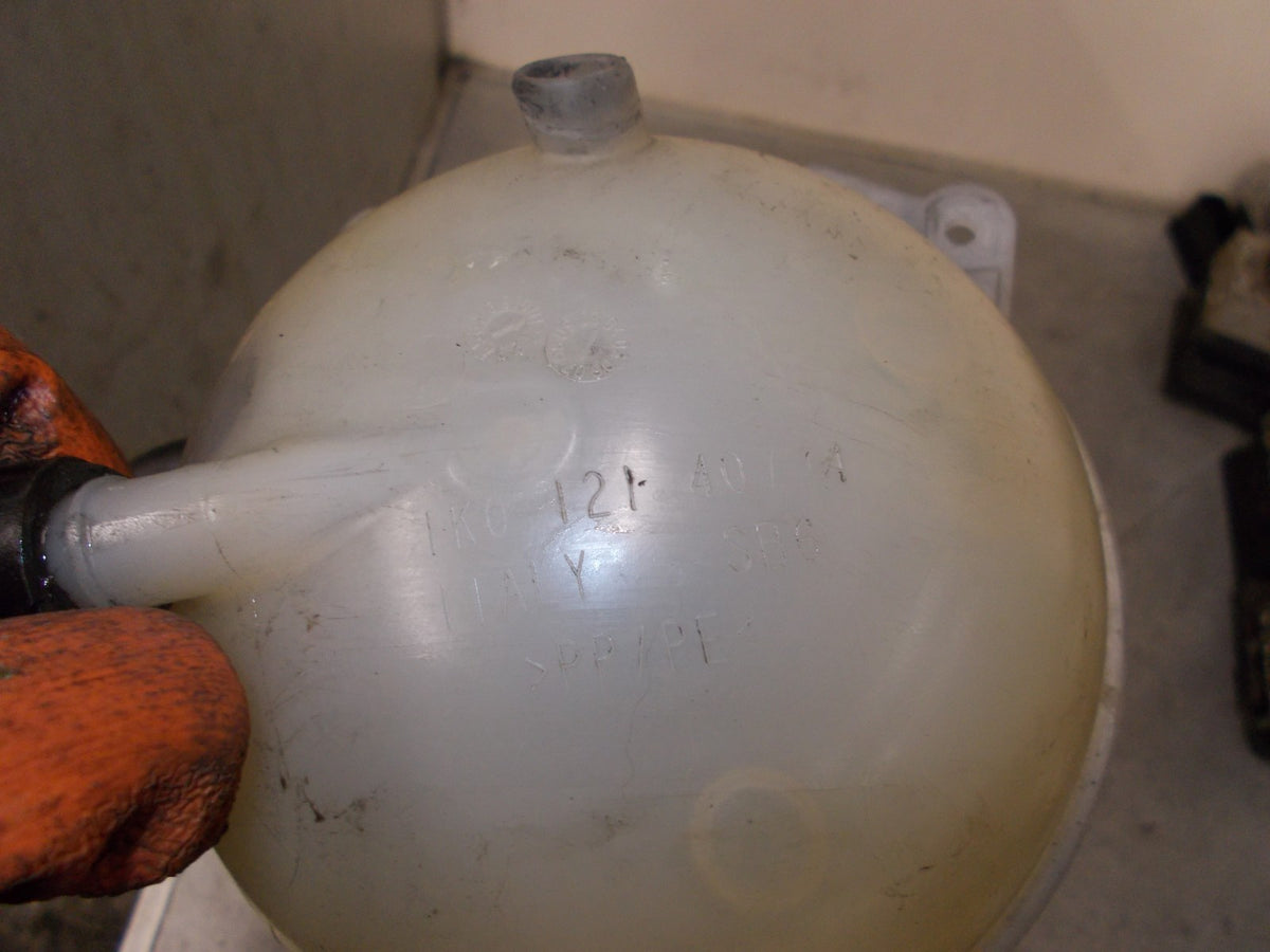 AUDI A3 2008 2.0 WATER COOLANT EXPANSION TANK 1K0121407