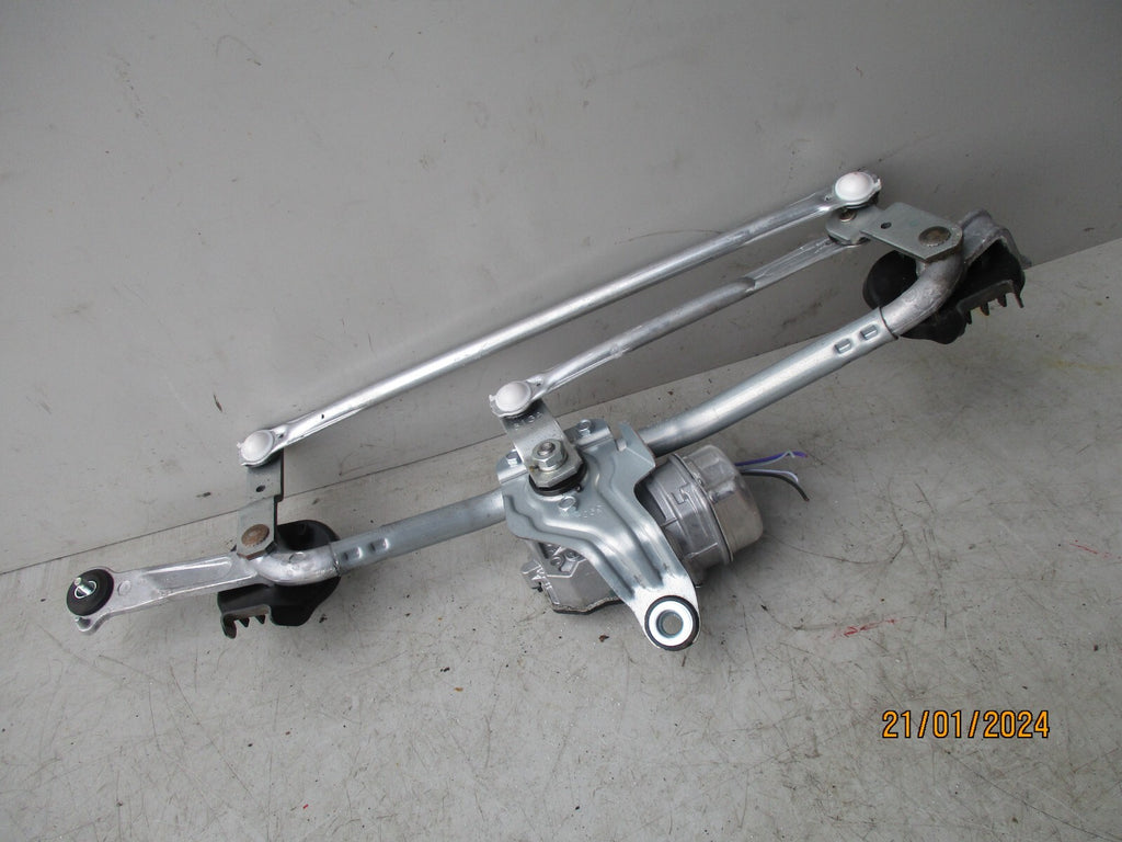 MAZDA 3 MK4 2020 FRONT WINDSCREEN WIPER MOTOR LINKAGES 41250012