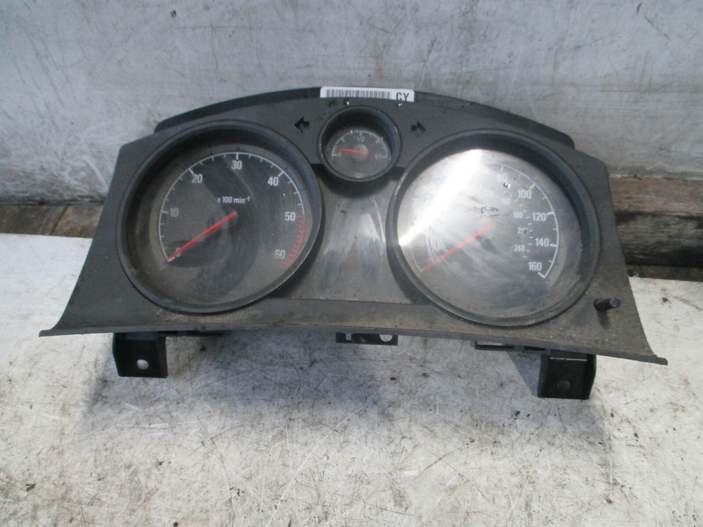 VAUXHALL ZAFIRA 2007 1.7 DIESEL SPEEDOMETER INSTRUMENT CLUSTER 13267557
