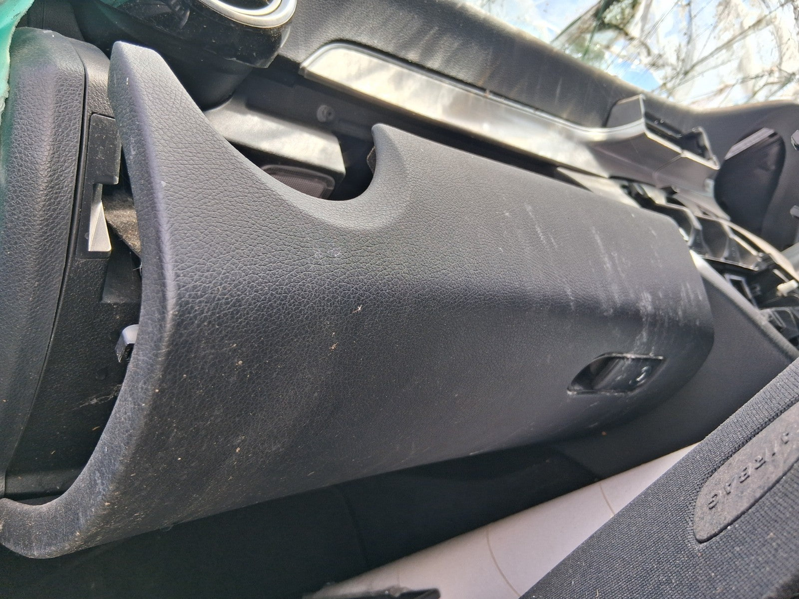 2016 MERCEDES C CLASS W205 FRONT DASHBOARD GLOVE BOX STORAGE COMPARTMENT