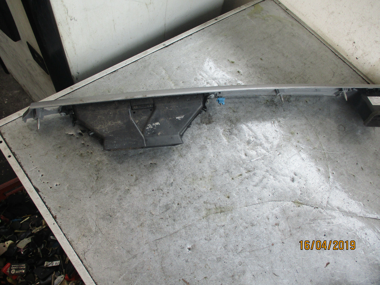 BMW 3 SERIES E90 DASH DASHBOARD AND CENTRE AIR VENT TRIM