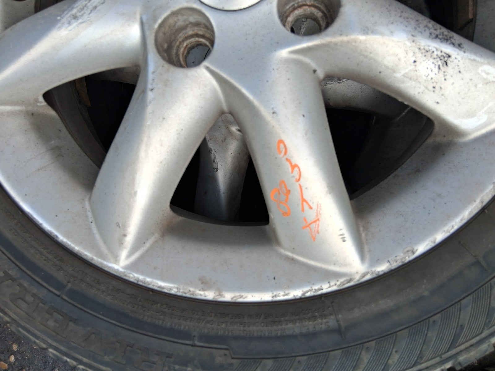2008 TOYOTA AYGO MK1 14 INCH ALLOY WHEEL WITH TYRE 155/65R14