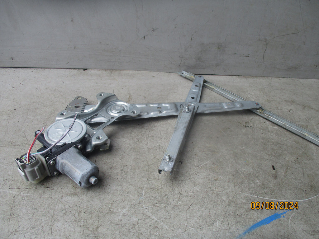 2020 NISSAN X TRAIL MK3 T32 NSR PASSENGER SIDE WINDOW REGULATOR MOTOR 827311BA0A