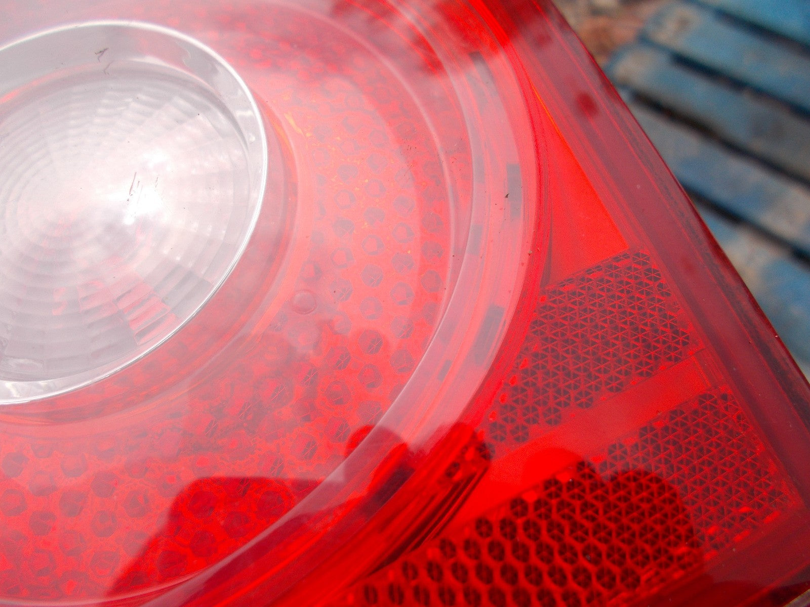 VOLKSWAGEN GOLF MK5 03-09 OS DRIVER SIDE REAR TAILGATE LIGHT 1K6945094F