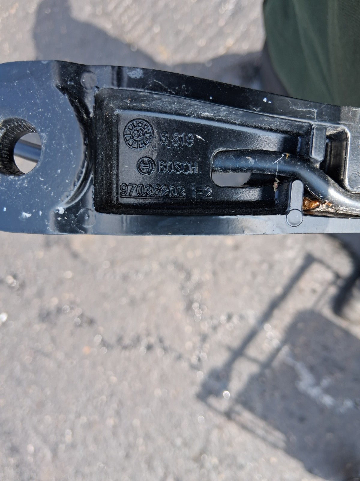 2024 DS AUTOMOBILES DS 7 FRONT WINDSCREEN WIPER ARM SET 970362031