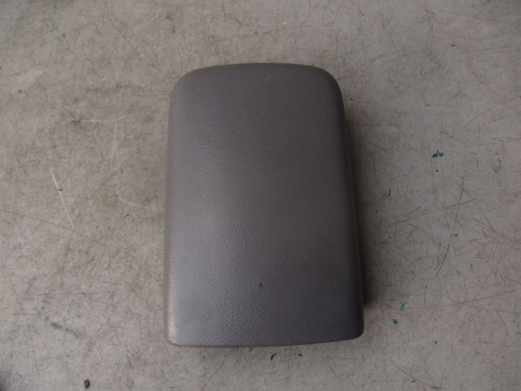 2002 NISSAN NAVARA D22 CENTRE CONSOLE ARMREST