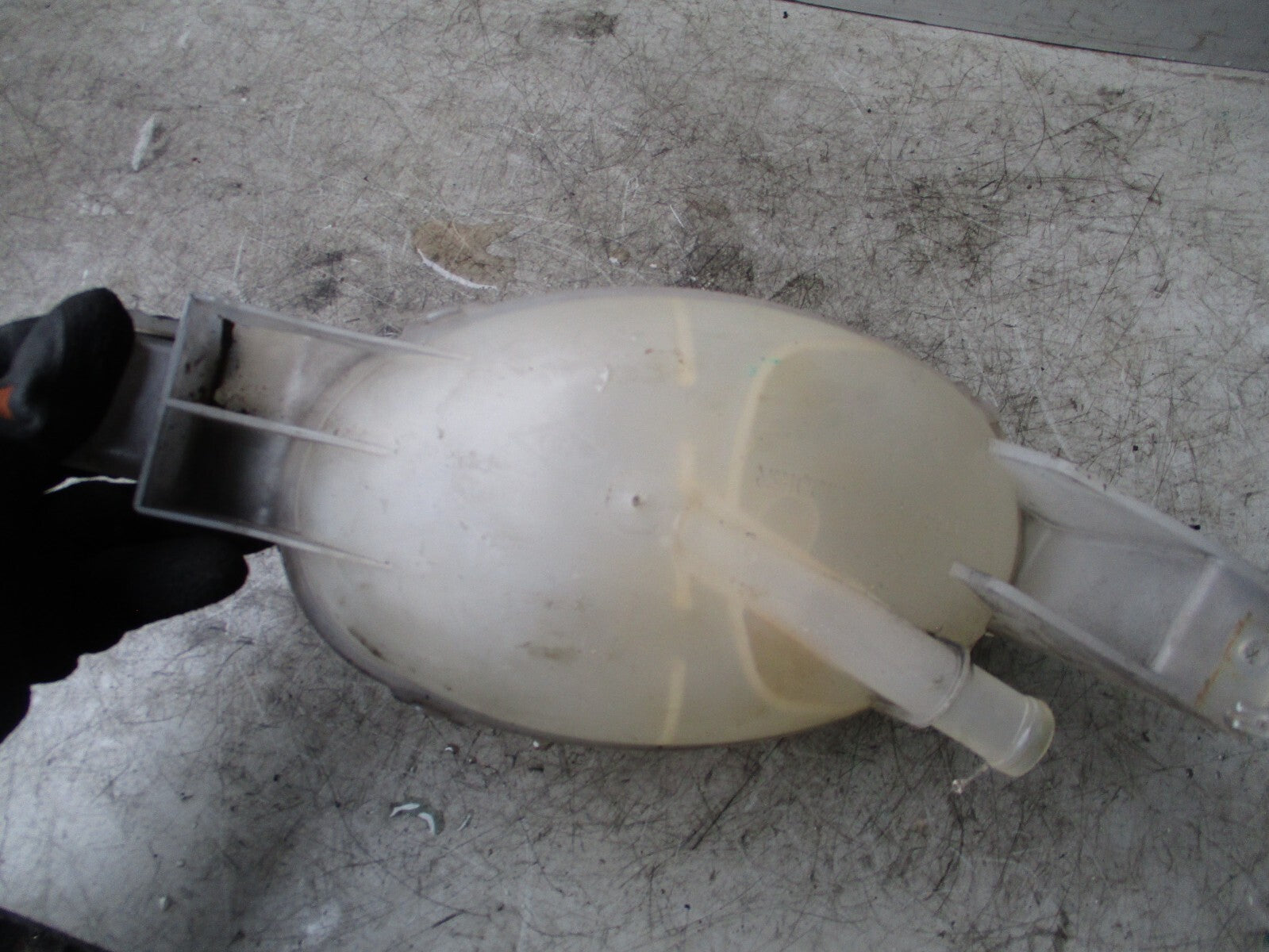 2013 RENAULT MASTER MK3 COOLANT WATER EXPANSION OVERFLOW TANK 217100015R