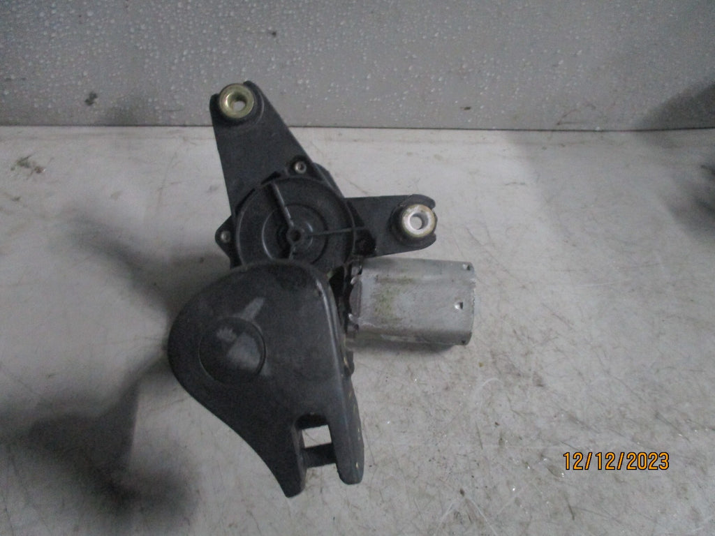RENAULT MEGANE 2005 REAR BOOTLID TAILGATE WIPER MOTOR 8200153458B