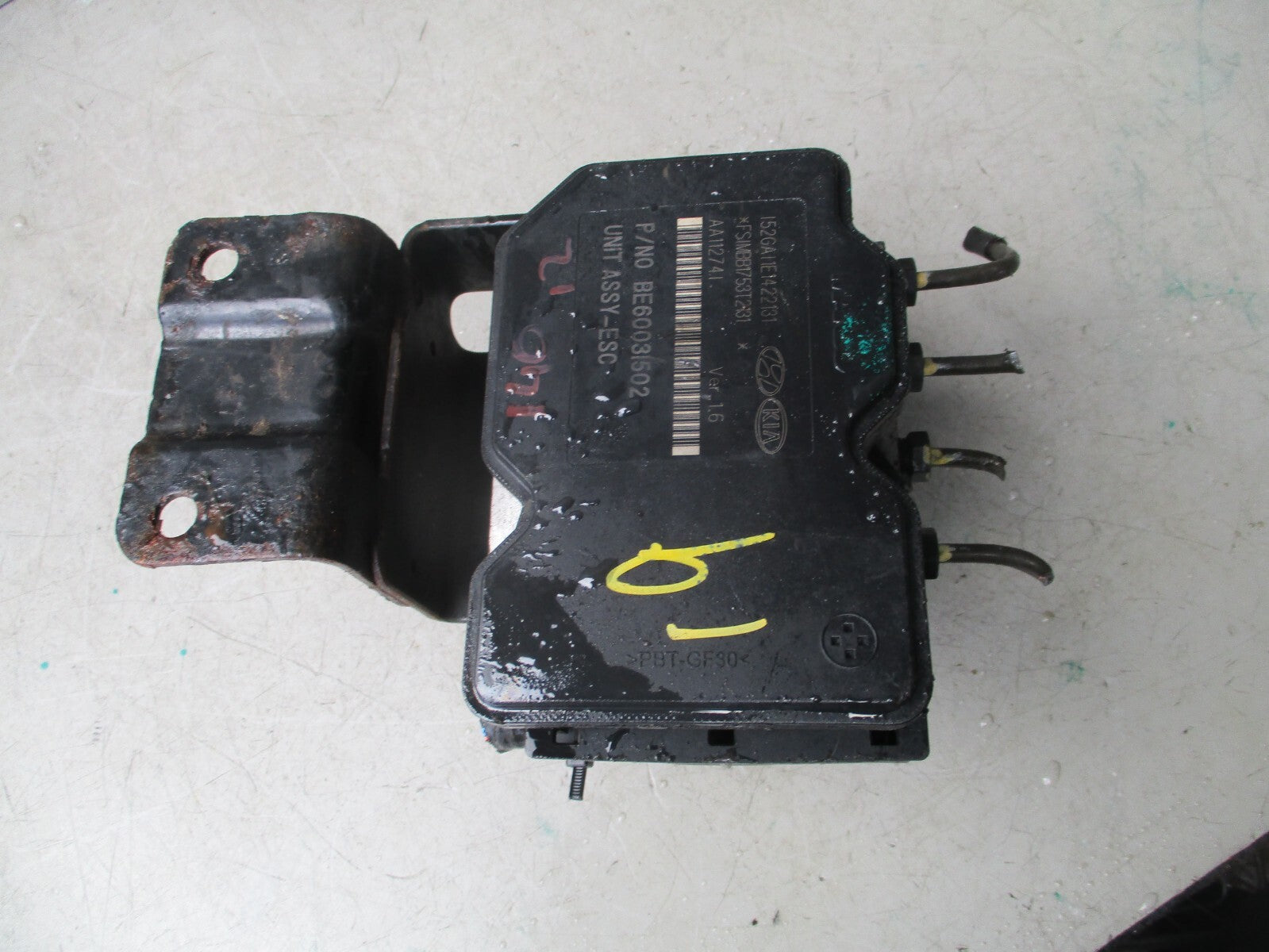 2012 HYUNDAI I40 1.7 DIESEL ABS CONTROL MODULE 589203Z910