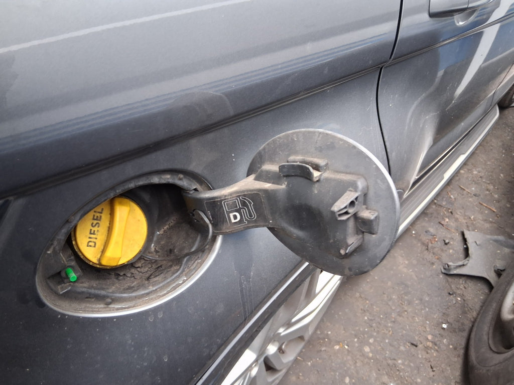 2016 RANGE ROVER EVOQUE L538 FUEL FILLER FLAP CORRIS GREY LRC 873