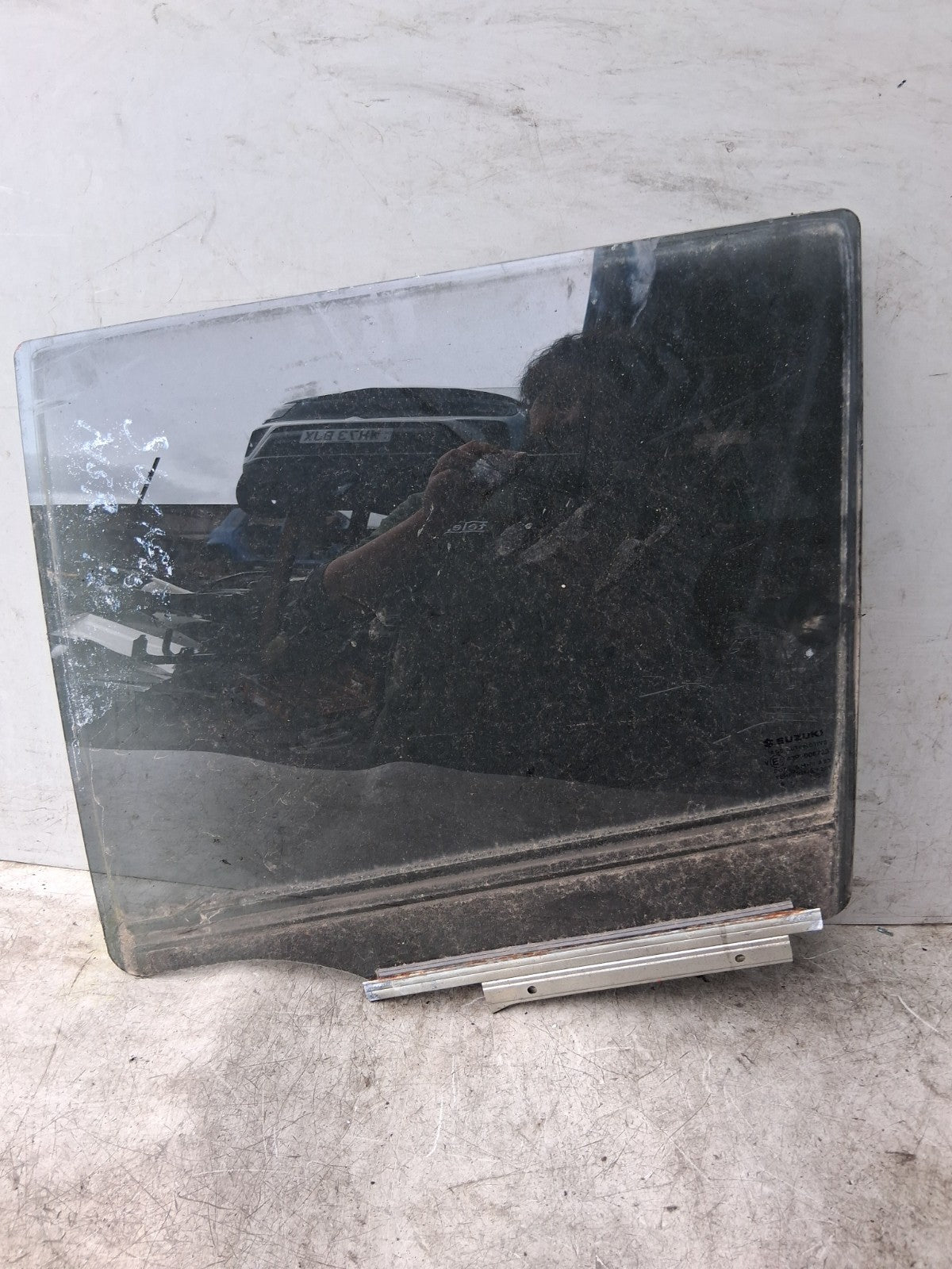 SUZUKI SWIFT MK3 2016 NSR PASSENGER SIDE REAR LEFT WINDOW GLASS
