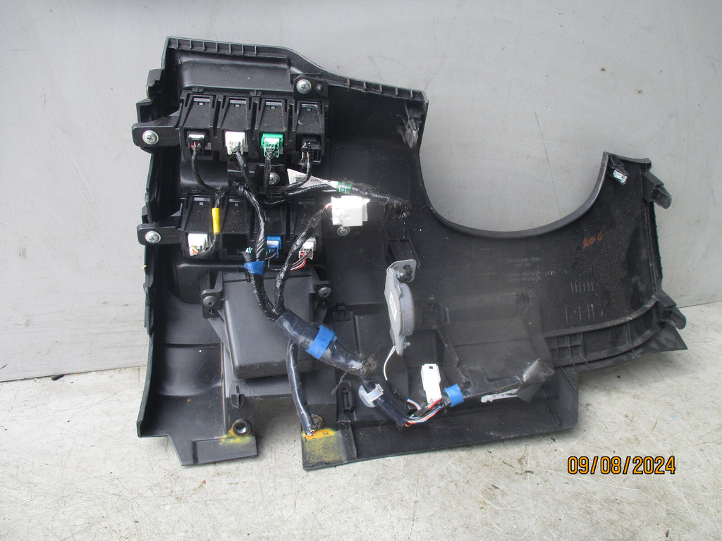 2020 NISSAN X TRAIL MK3 T32  DASHBOARD KOWER TRIM SWITCH PANEL 681064CE0A