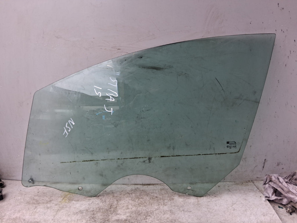 2015 VAUXHALL ASTRA J NSF PASSENGER SIDE FRONT LEFT WINDOW GLASS 43R001582