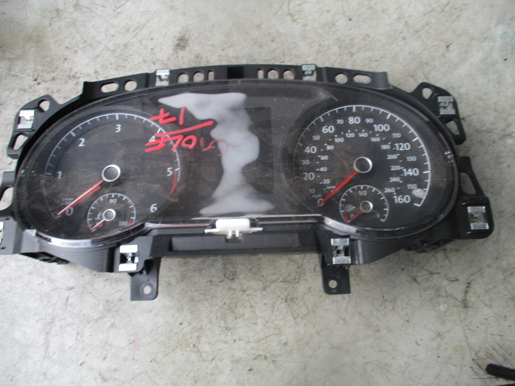 2017 VOLKSWAGEN GOLF SPEEDOMETER INSTRUMENT CLUST 5G1920941B