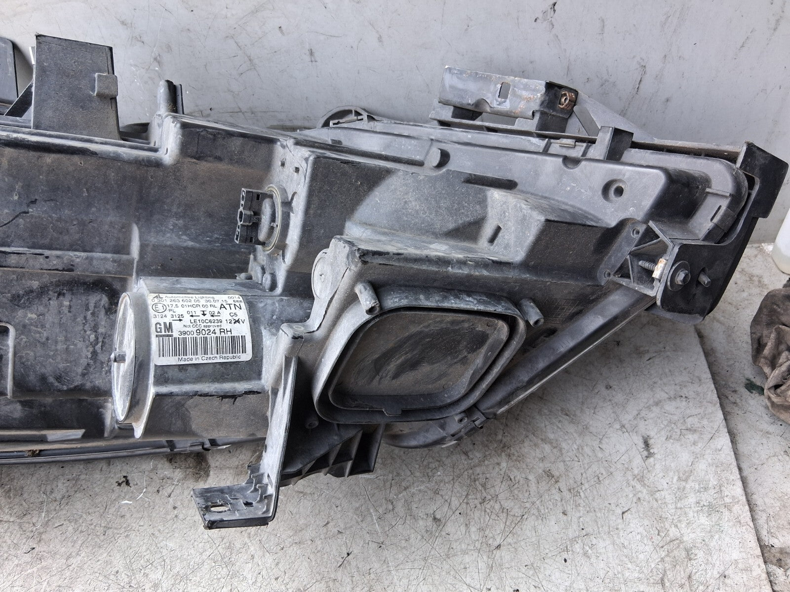 2016 VAUXHALL ZAFIRA C OSF DRIVER SIDE FRONT RIGHT HEADLIGHT 39009024