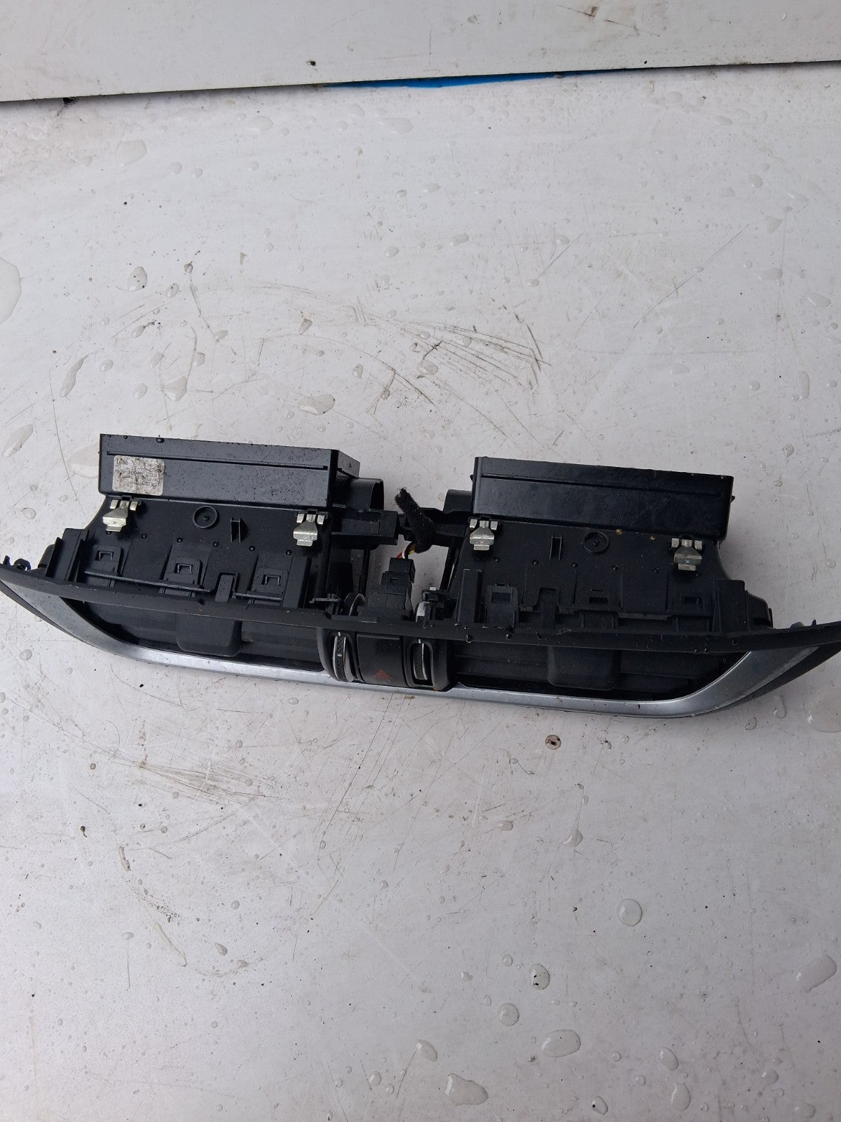 2022 ALFA STALVIO Q4 DASHBOARD AIR VENT GRILLS & HAZARD LIGHT SWITCH 1561257890