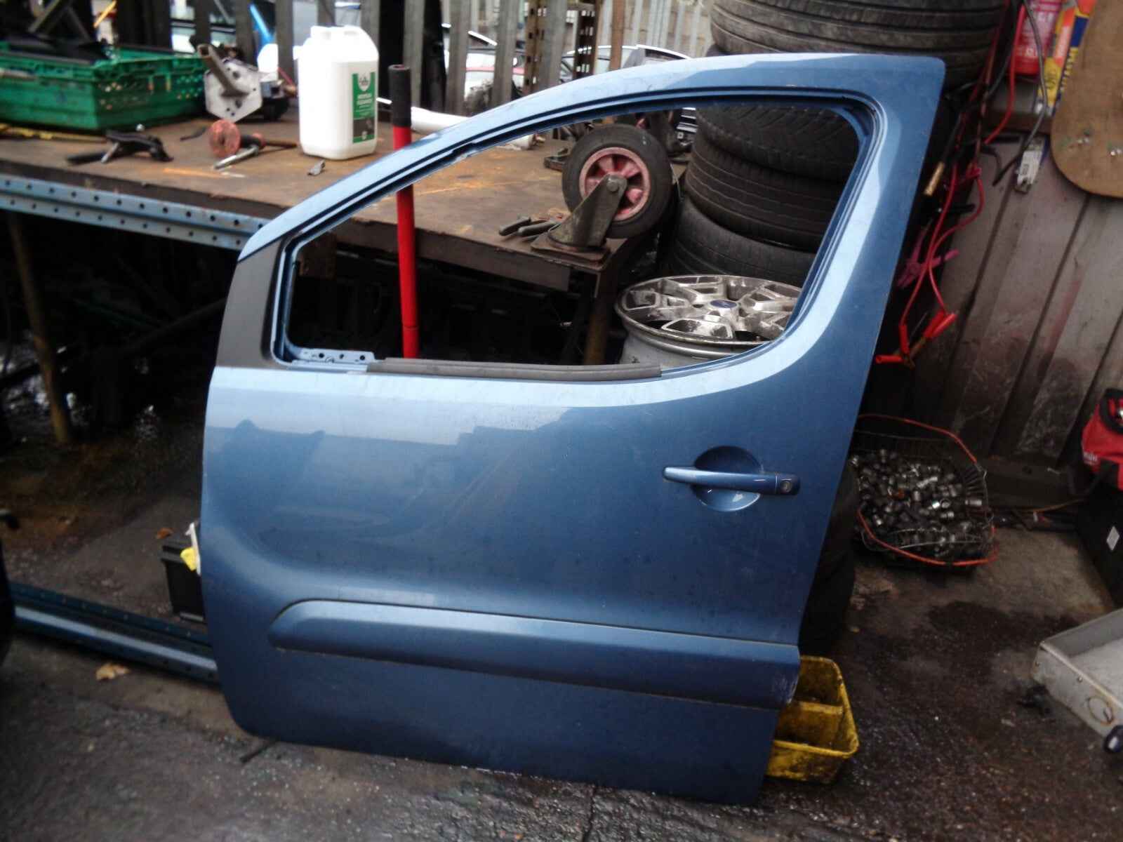 PEUGEOT PARTNER 2016 NS PASSENGER SIDE FRONT BARE DOOR IN BLUE