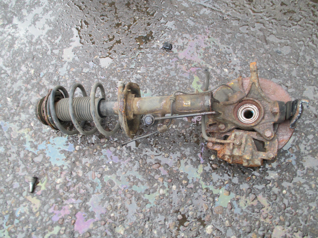 HYUNDAI I20 MK1 1.4 PETROL OSF DRIVER SIDE FRONT SHOCK SPRING LEG CALIPER