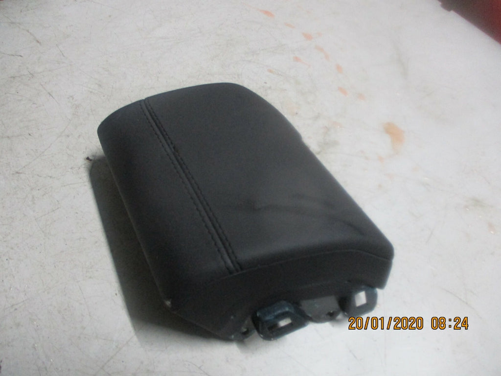 LAND ROVER DISCOVERY L550 2015 OS DRIVER LEATHER INTERIOR DASH KNEE PANEL TRIM