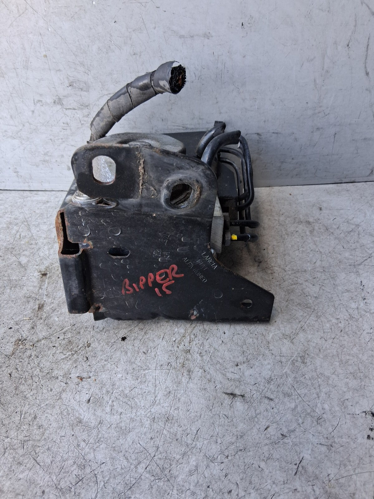 2015 PEUGEOT BIPPER ABS PUMP CONTROL MODULE 0265243769
