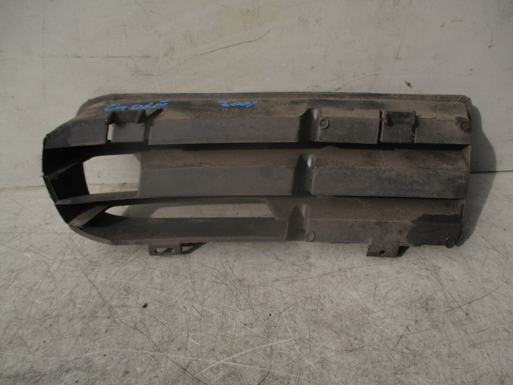 2001 VOLKSWAGEN GOLF MK4 NSF PASSENGER FRONT BUMPER FOG GRILL 1J0853665B