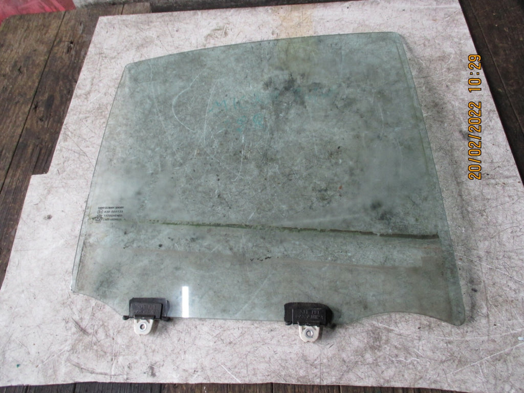 NISSAN MICRA 2014 MK4 OSR REAR DRIVER SIDE WINDOW GLASS