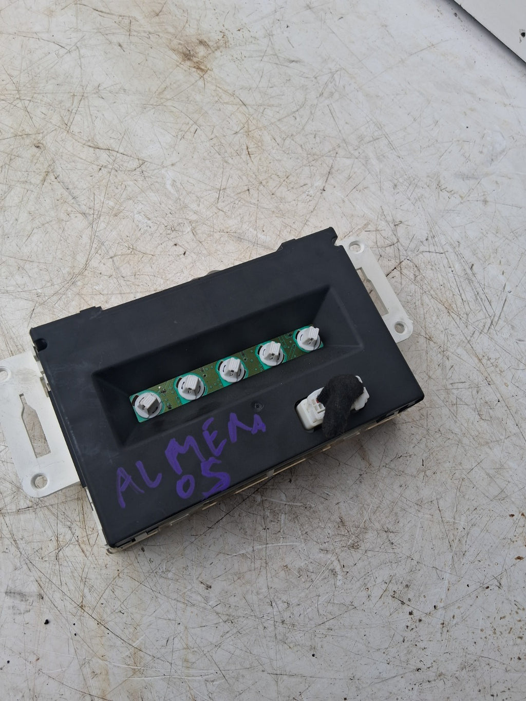 2005 NISSAN ALMERA DASHBOARD DISPLAY SCREEN 28090BU701A