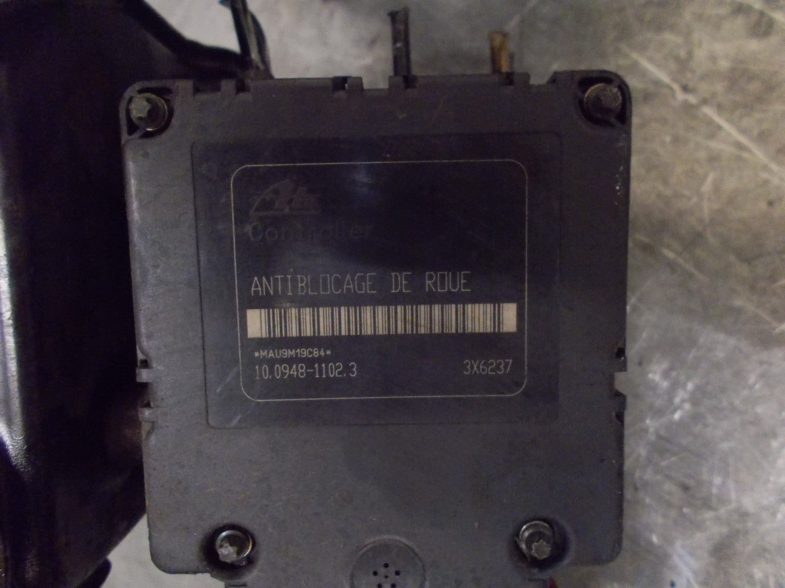 CITROEN XANTIA 2000 2.0 HDI ABS PUMP & CONTROL MODULE 10094811023