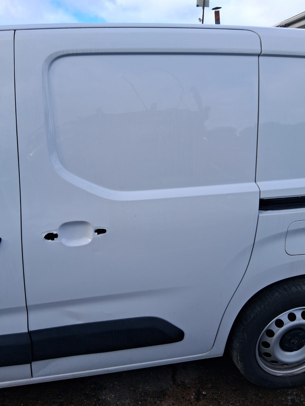 2024 CITROEN BERLINGO MK3 K9 NS PASSENGER SIDE LEFT SLIDING BARE DOOR WHITE