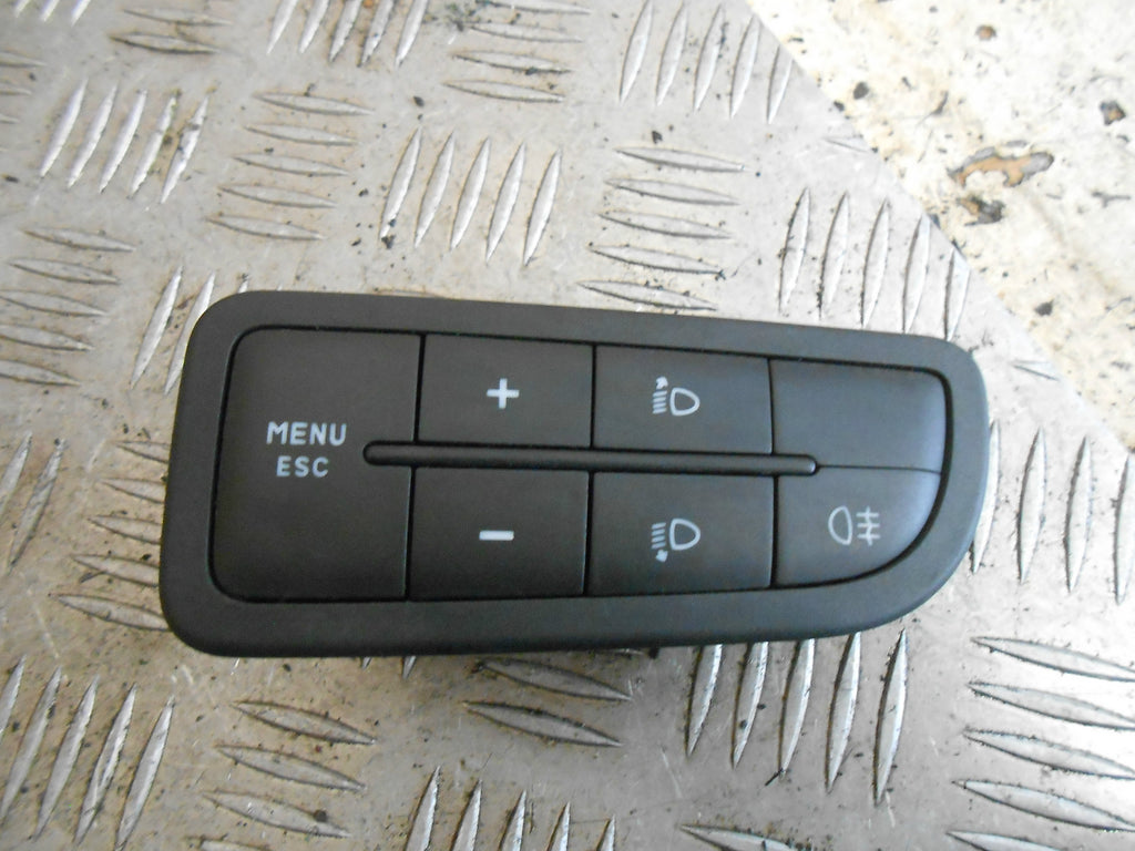 FIAT GRANDE PUNTO 2010 FOG SPOT LIGHT MENU ESC SWITCH CONTROL BUTTONS