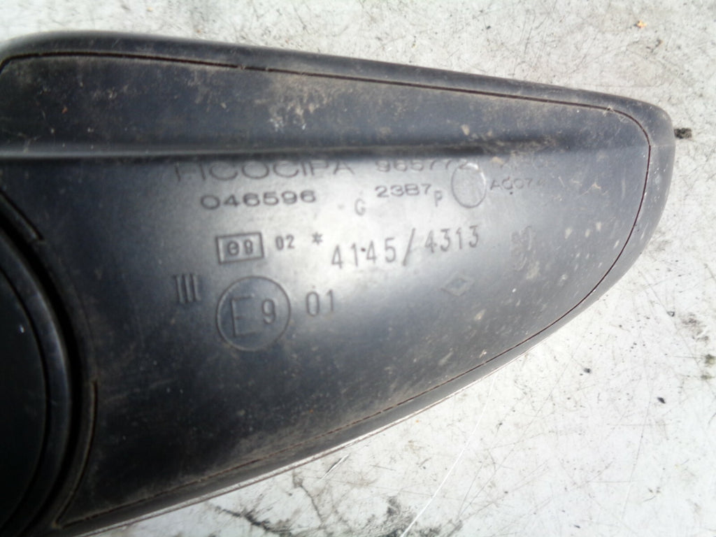 PEUGEOT 307 2007 HATCHBACK OS DRIVER SIDE WING SILVER