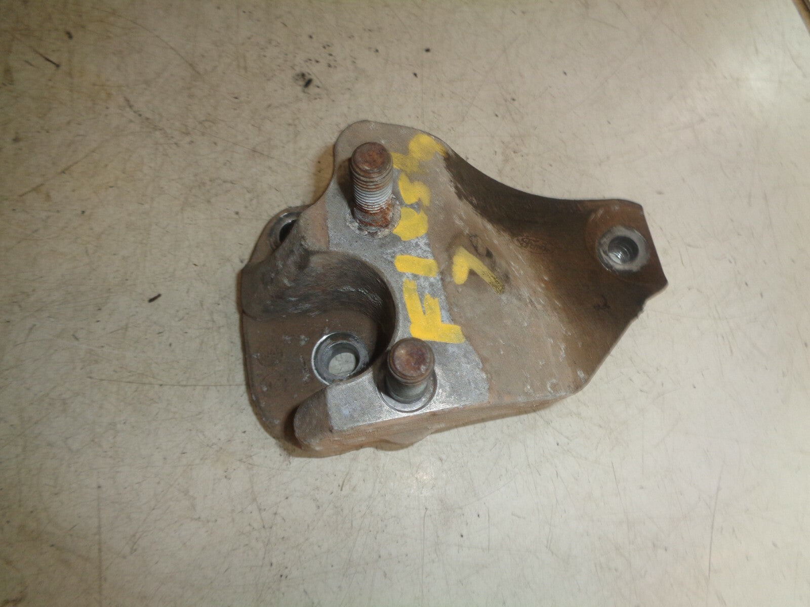 FORD FIESTA MK7 2012 NS PASSENGER SIDE LEFT ENGINE MOUNT 8V517M125AB