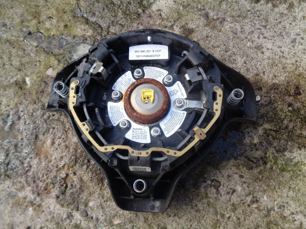 VW VOLKSWAGEN POLO 6N2 DRIVERS STEERING WHEEL AIRBAG 6X0880201B