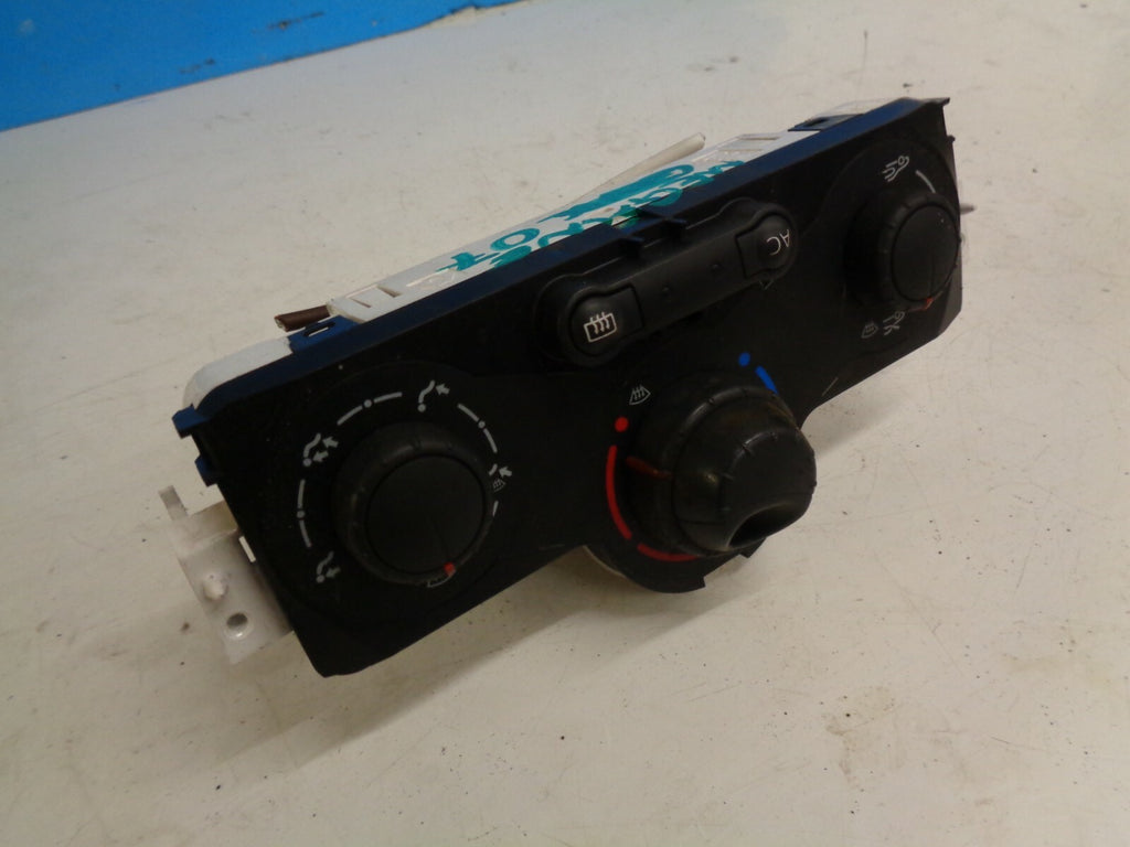 RENAULT MEGANE MK2 2002-08 HEATER CONTROLS SWITCH DIALS AIRCON